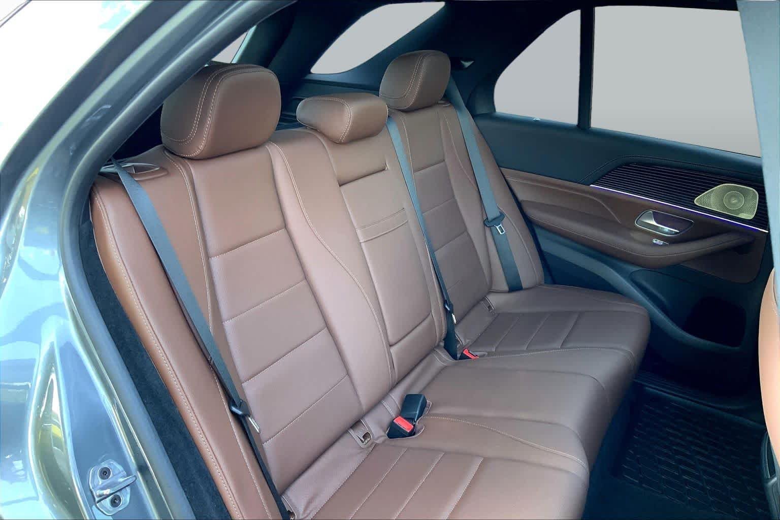 Used 2025 Selenite Grey Metallic Mercedes-Benz GLE 450 image 20