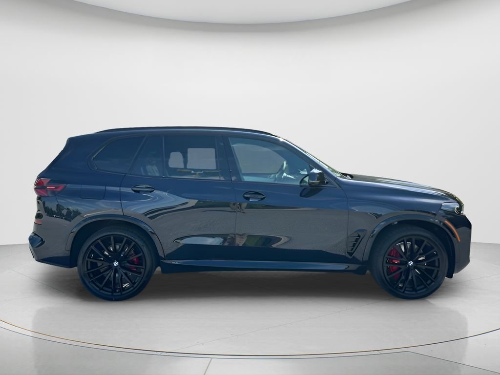 New 2026 Carbon Black Metallic BMW xDrive40i image 4