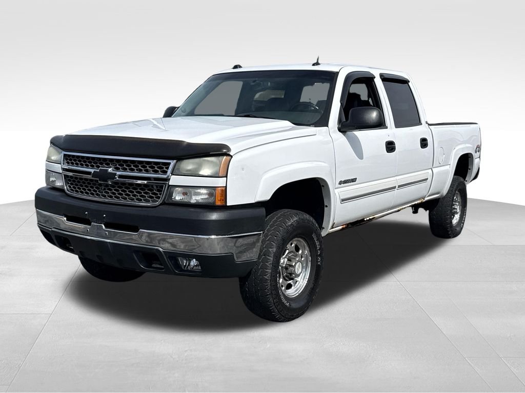 Used 2005 Chevrolet Silverado 2500HD LT with VIN 1GCHK23U55F971930 for sale in Waukesha, WI