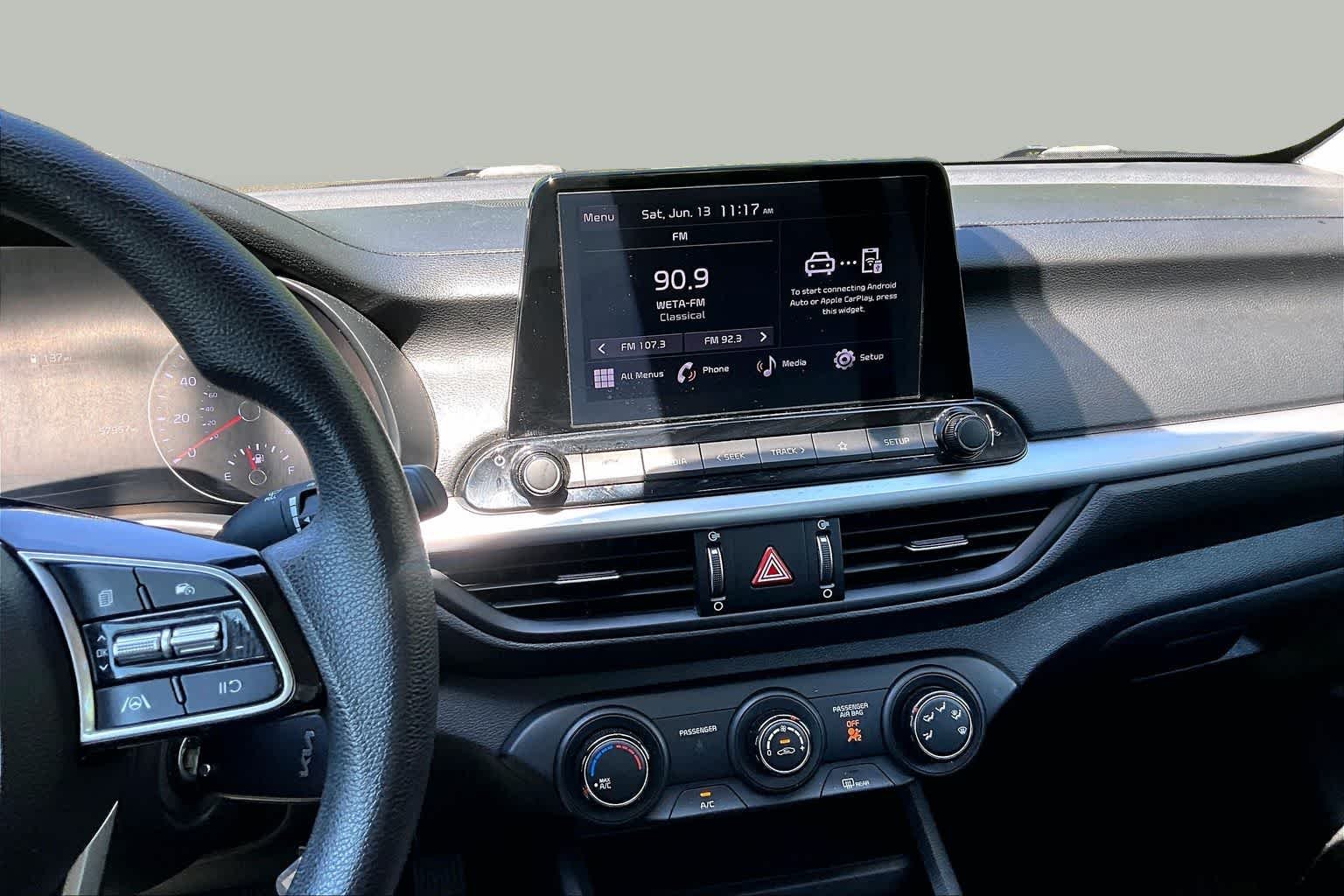 Used 2024 Aurora Black Kia LXS image 7