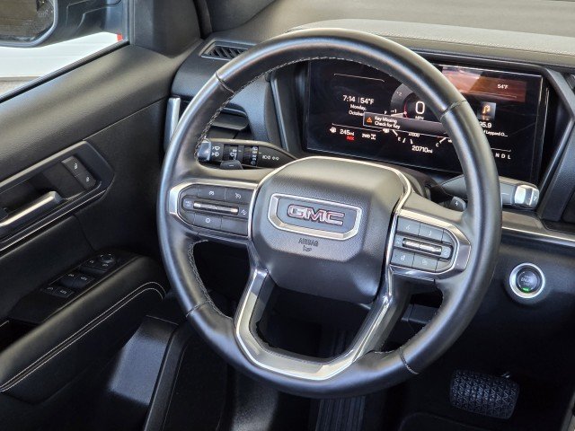 Used 2025 Ebony Twilight Metallic GMC Elevation image 20
