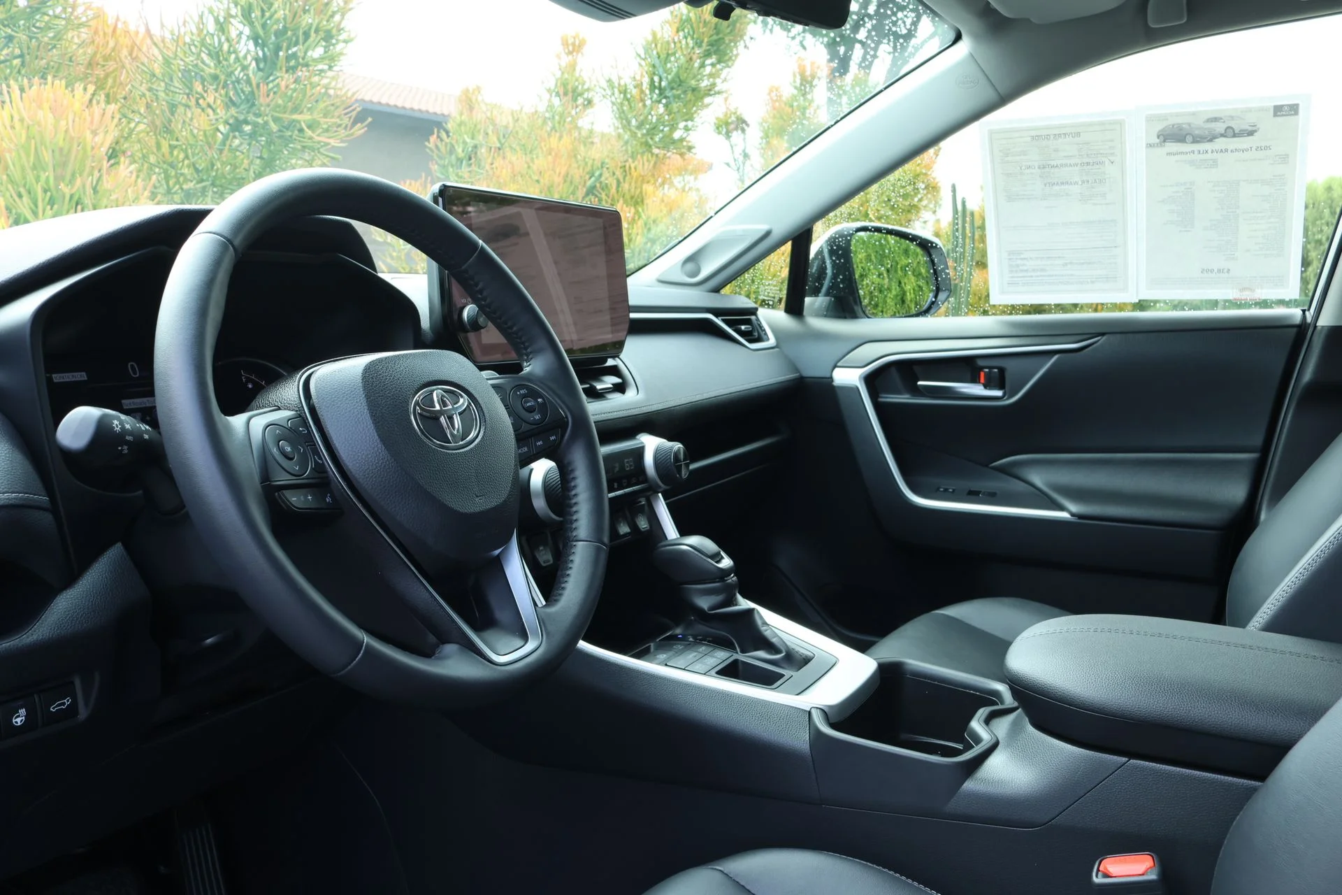 Used 2025 Beige Toyota XLE Premium image 6