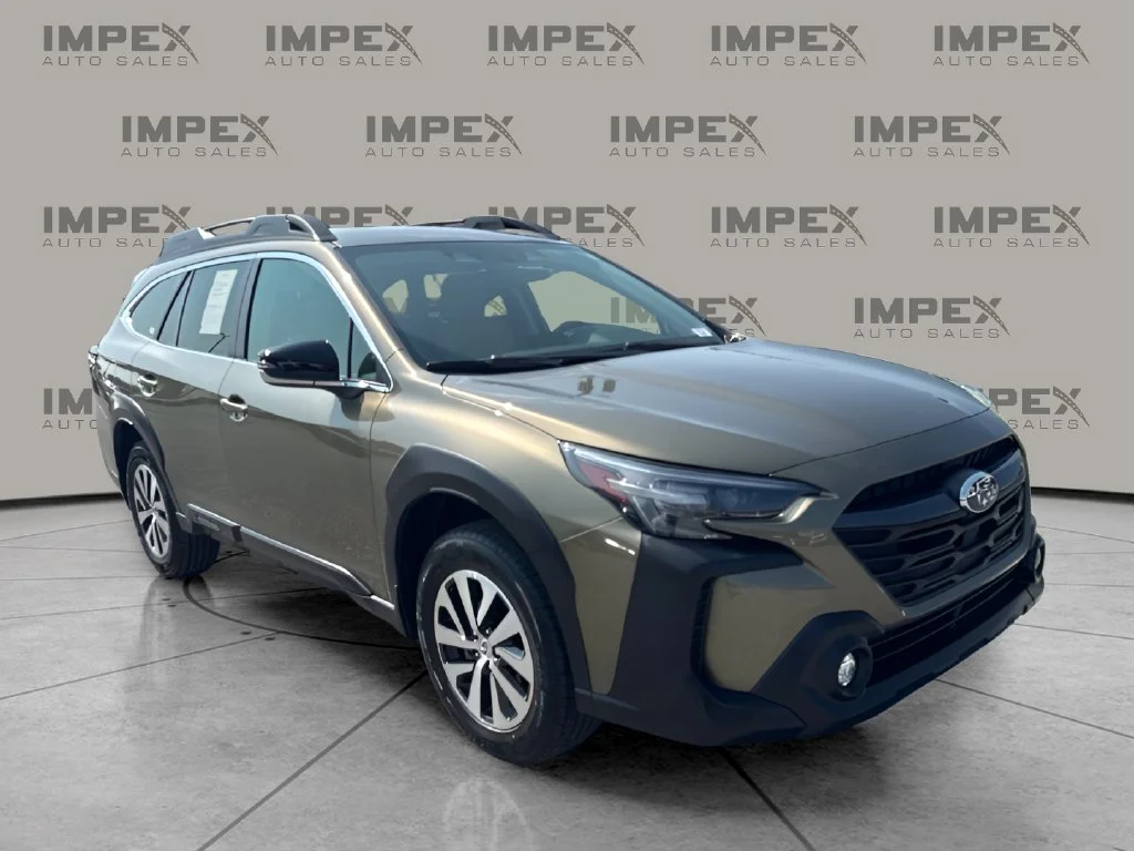 Used 2025 Green Subaru Premium image 9