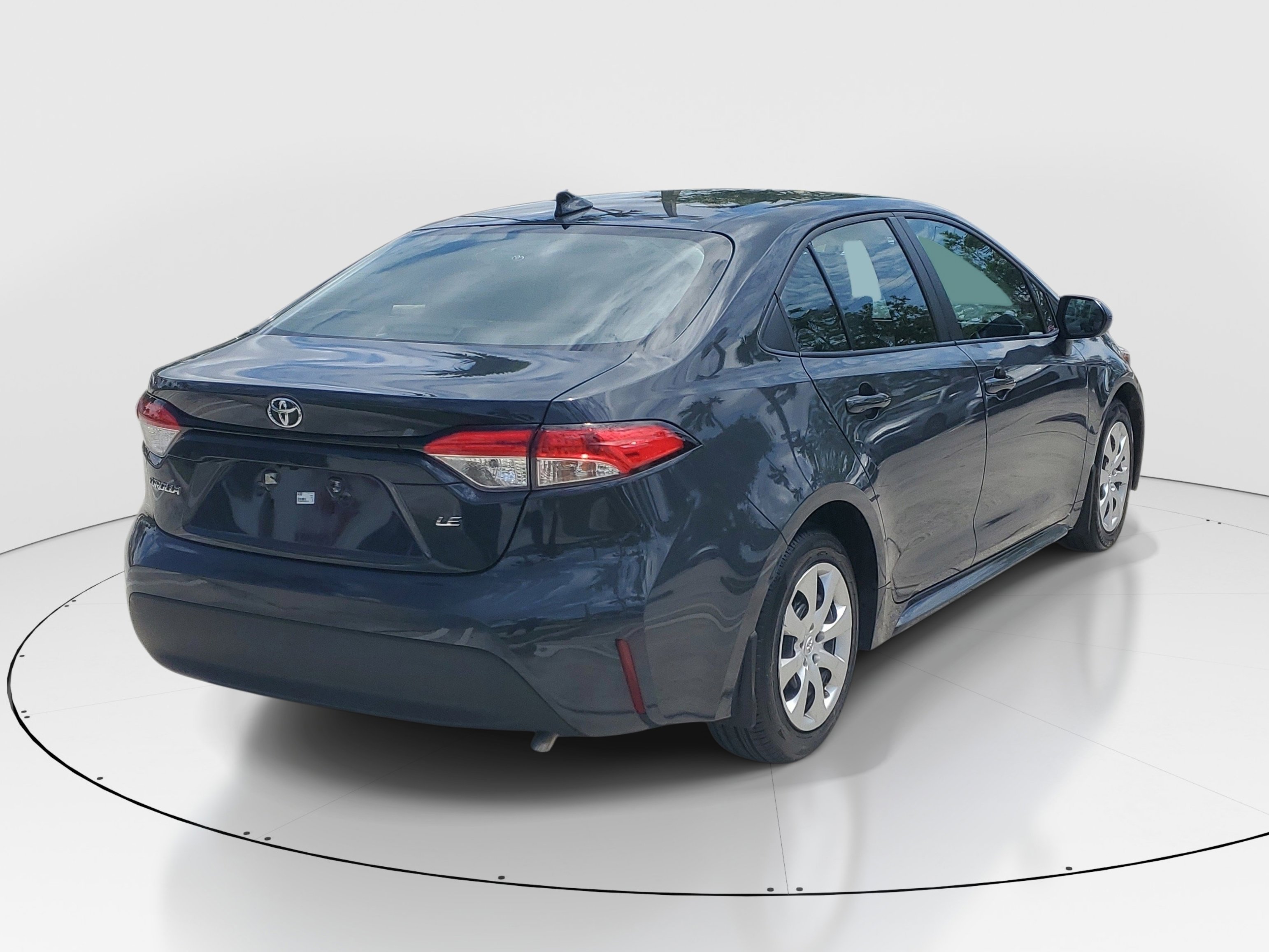 Certified Used 2025 Underground Toyota LE image 3