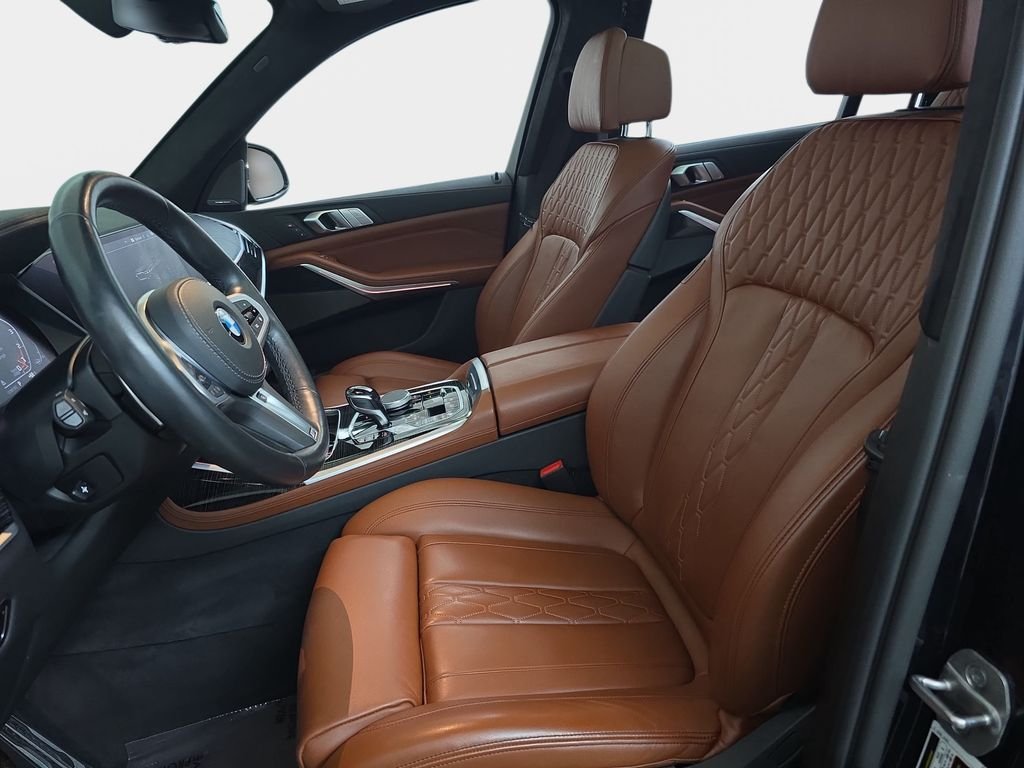 Used 2021 Carbon Black Metallic BMW M50i image 18