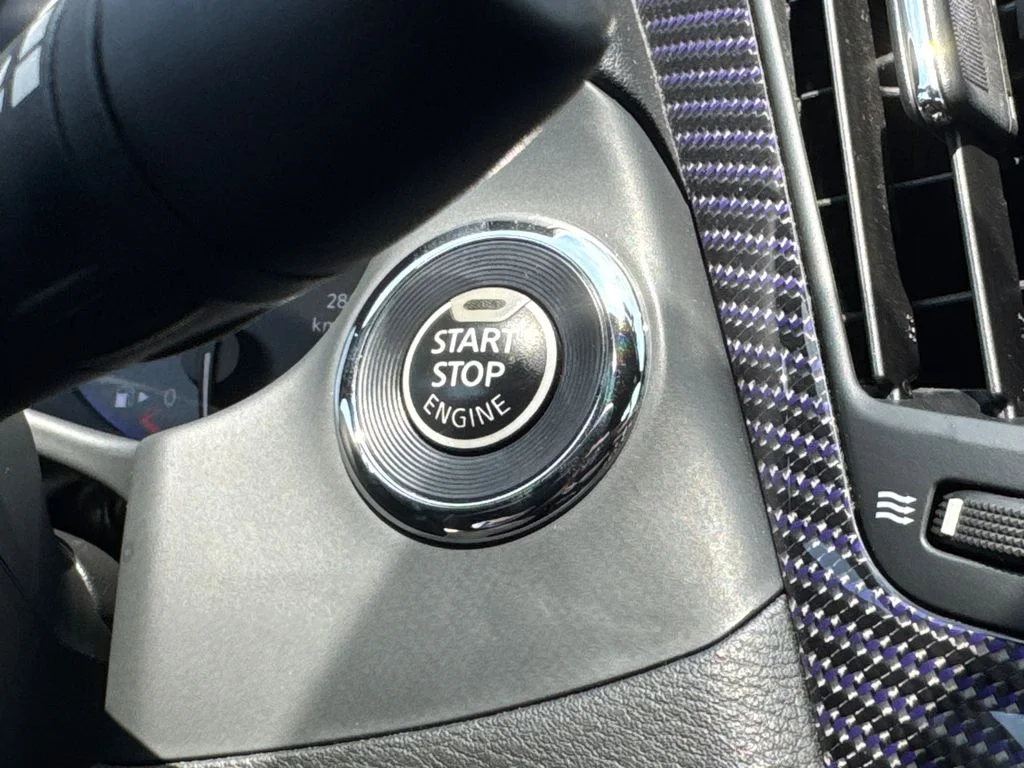 Used 2017 Blue INFINITI Red Sport 400 image 27