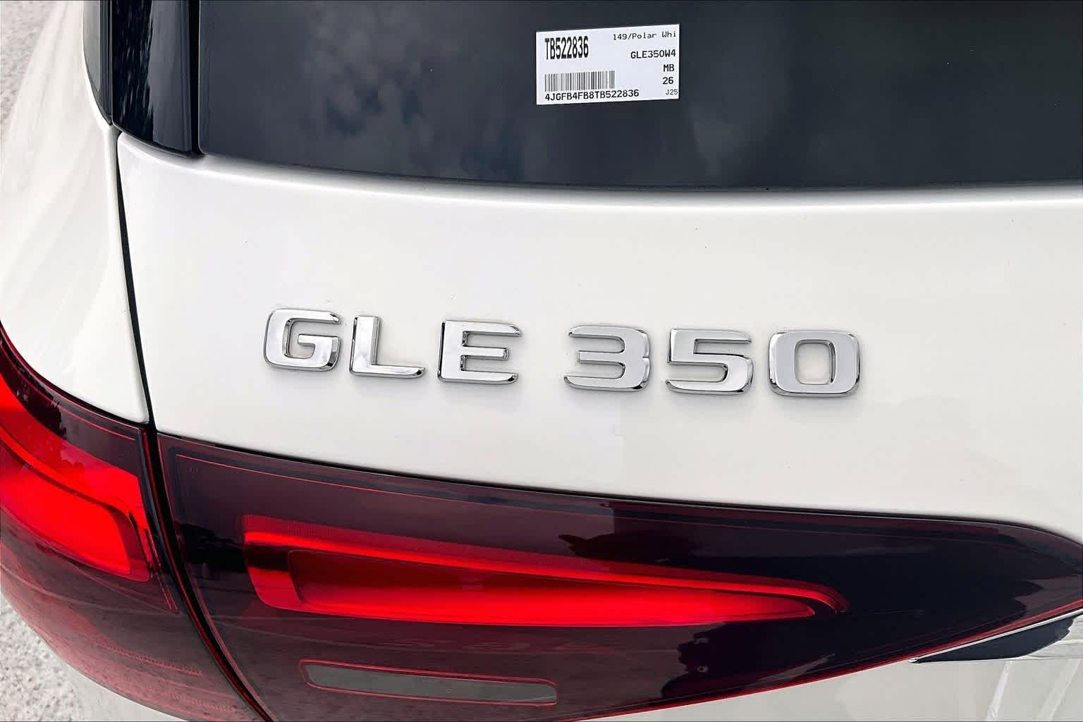 Used 2026 Polar White Mercedes-Benz GLE 350 image 31