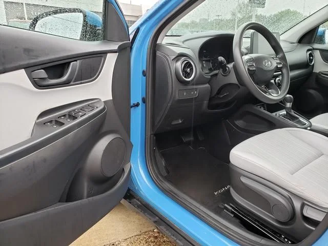 Used 2022 Blue Hyundai SEL image 11