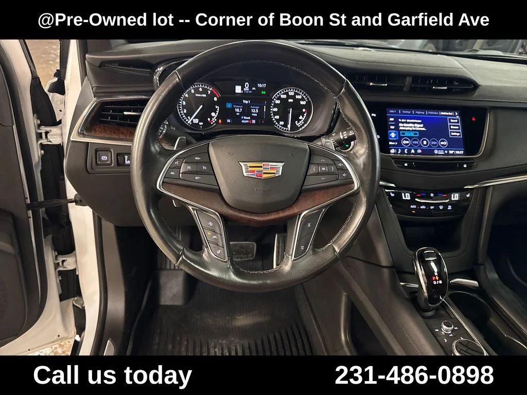 Used 2024 White Cadillac Sport image 17