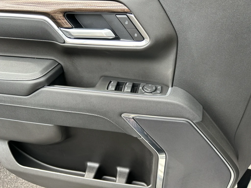 2026 Chevrolet Silverado 1500 RST - Photo 13