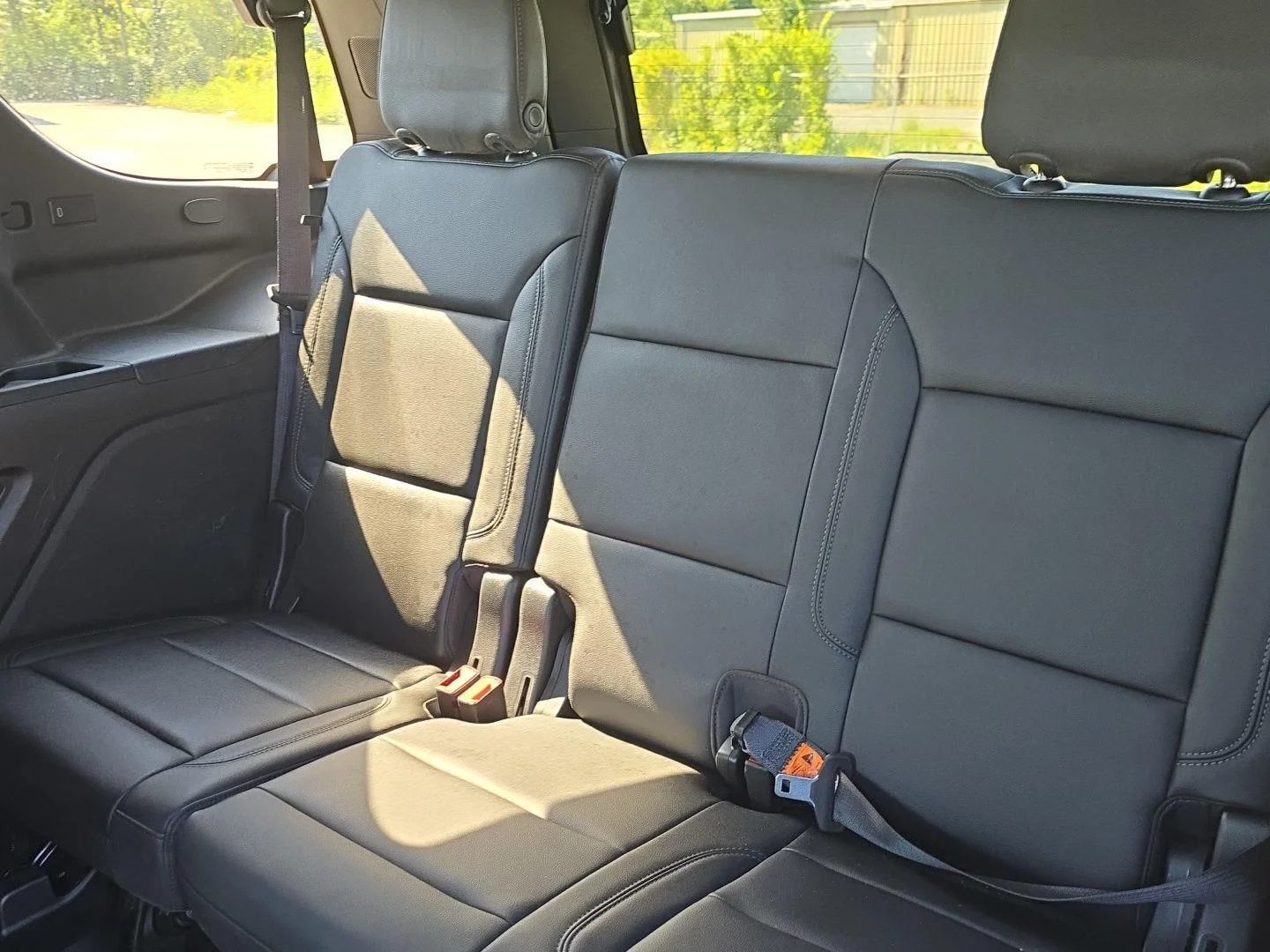 Used 2021 Summit White Chevrolet Z71 image 25