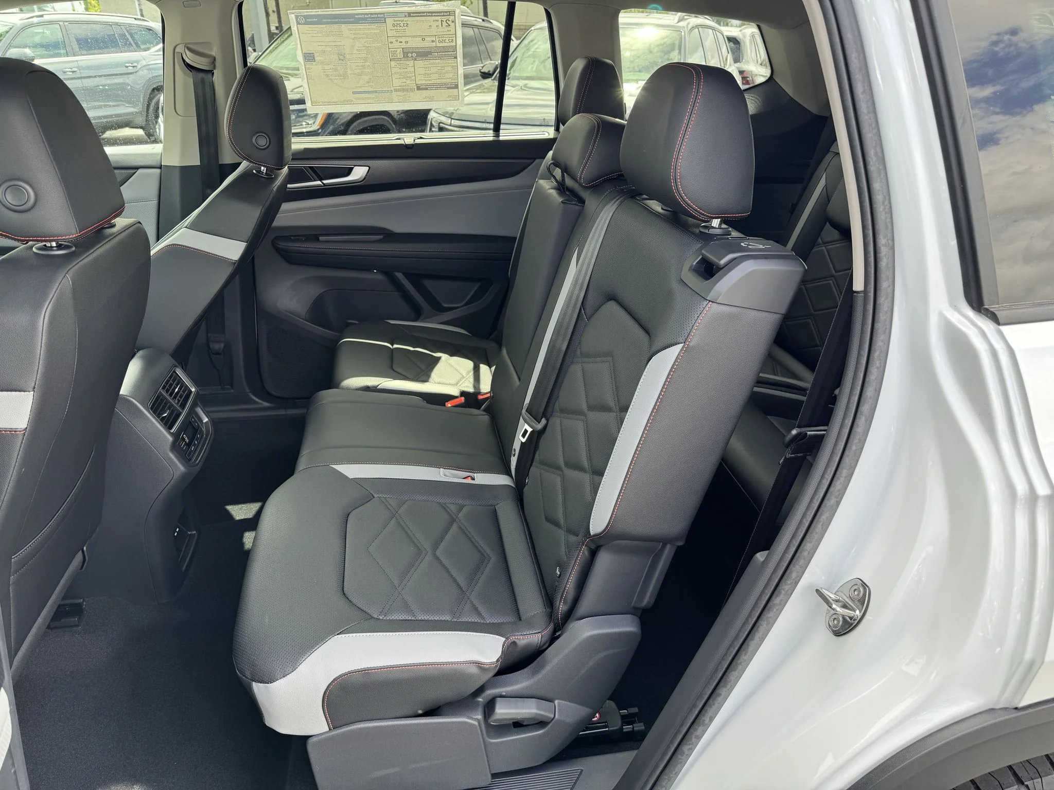 New 2026 Opal White Pearl Volkswagen 2.0T Peak Edition image 29