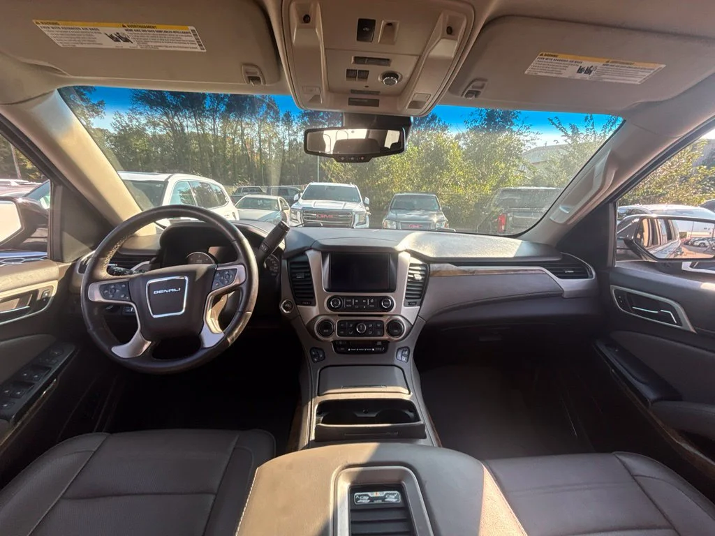 Used 2016 Black GMC Denali image 19