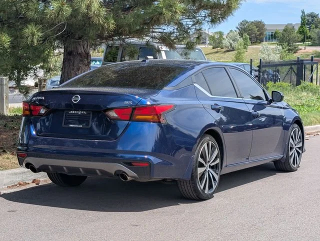 Used 2019 Deep Blue Pearl Nissan 2.5 SR image 3