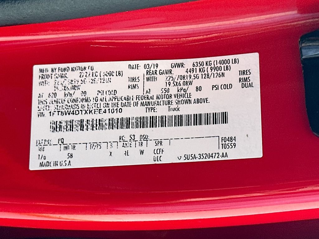 Used 2019 Red Ford Lariat image 31