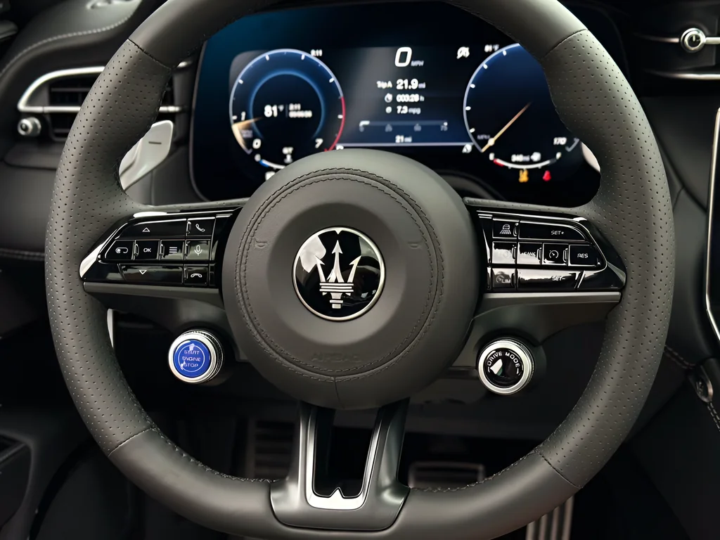 2025 Maserati Grecale MODENA - Photo 21