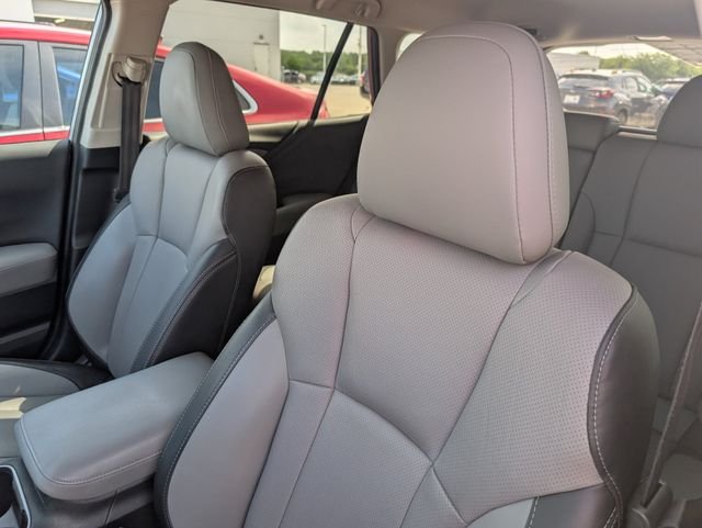 Used 2020 Silver Subaru Limited image 10