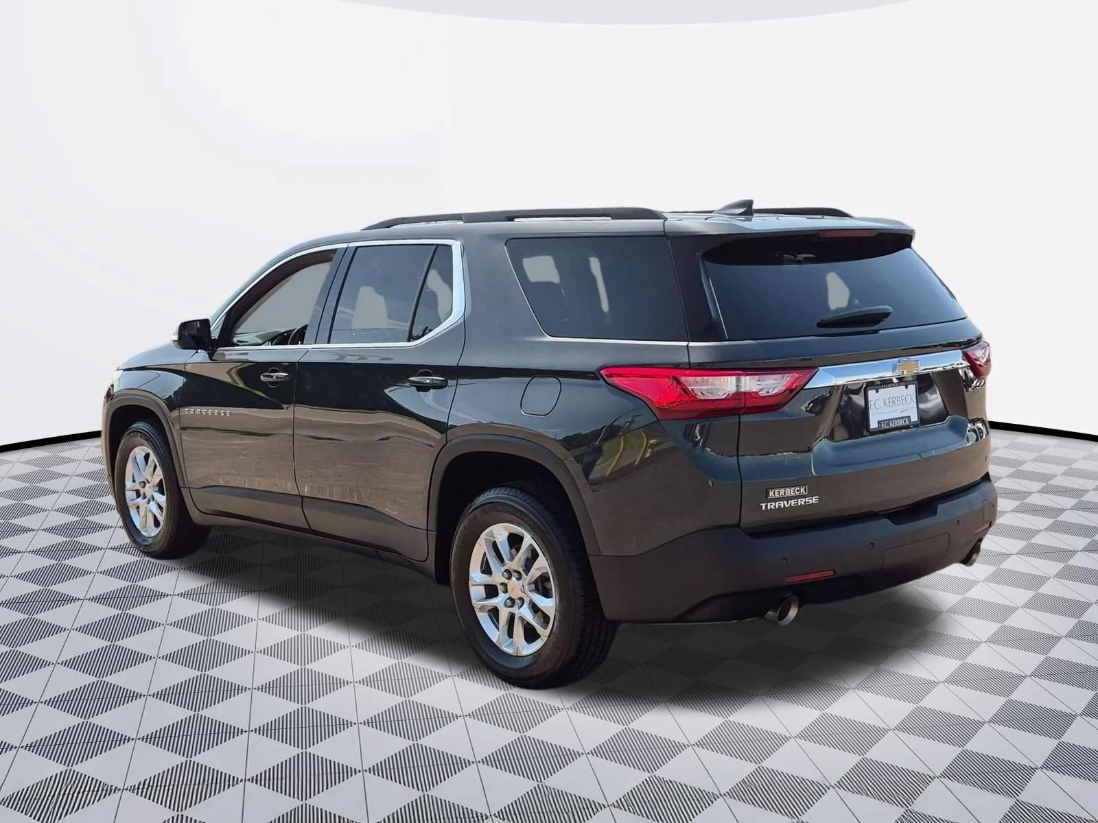 Used 2019 Graphite Metallic Chevrolet LT Cloth image 5
