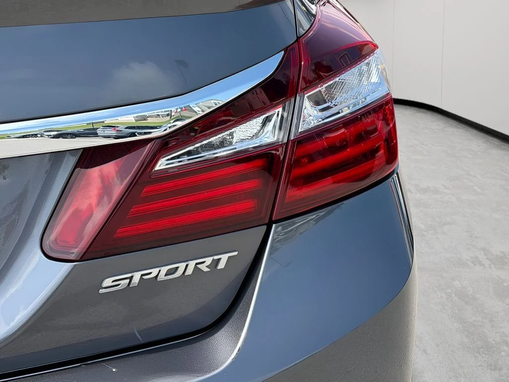 Used 2017 Modern Steel Honda Sport image 5