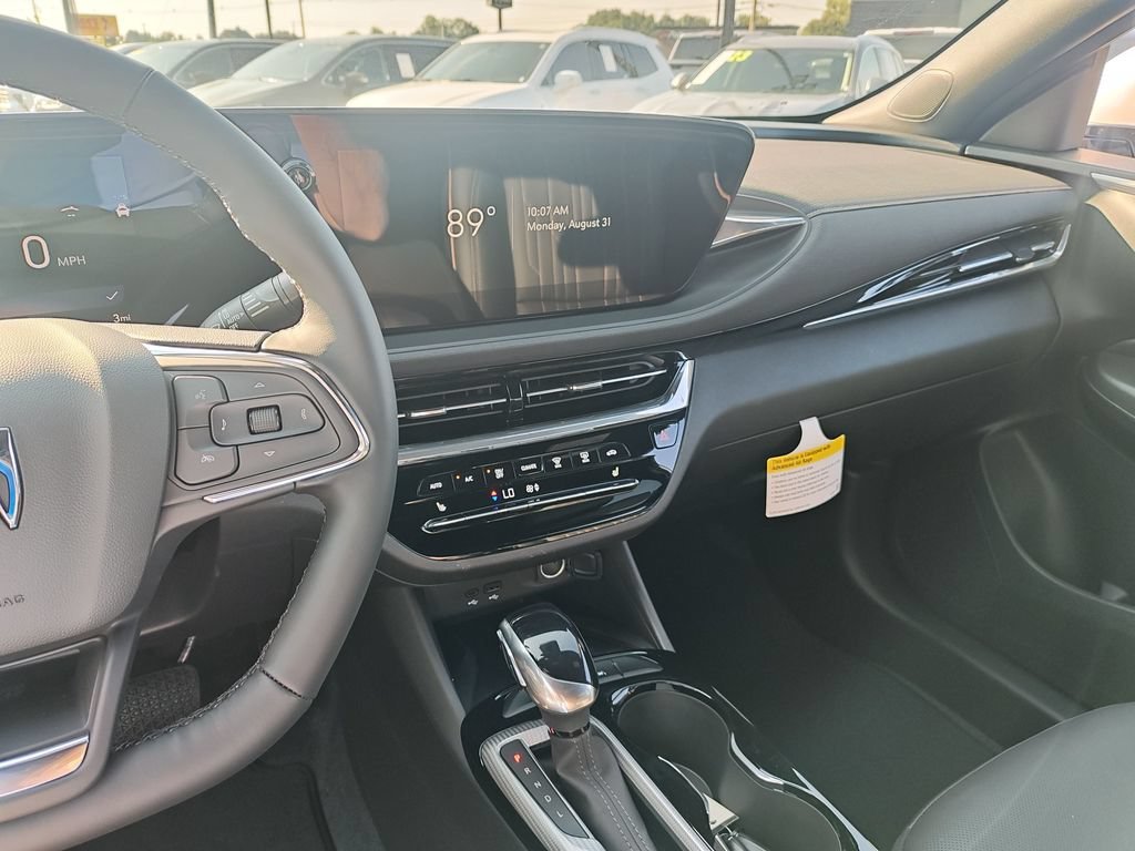 New 2026 White Frost Tricoat Buick Avenir image 20