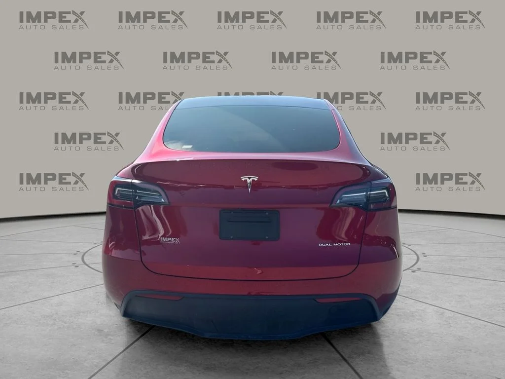 Used 2024 Red Tesla Long Range image 4