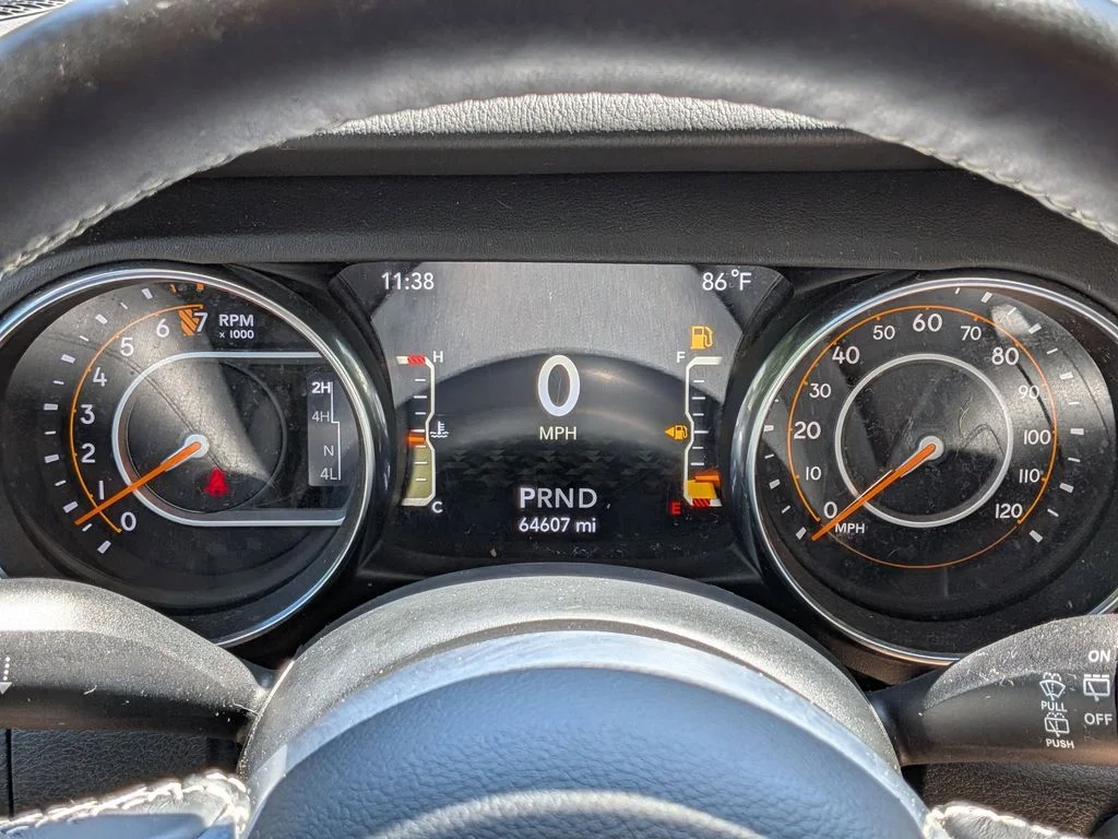Used 2019 Gray Jeep Unlimited Sahara image 16