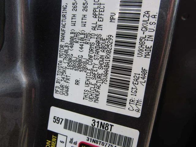 Used 2024 Magnetic Gray Metallic Toyota Limited image 30