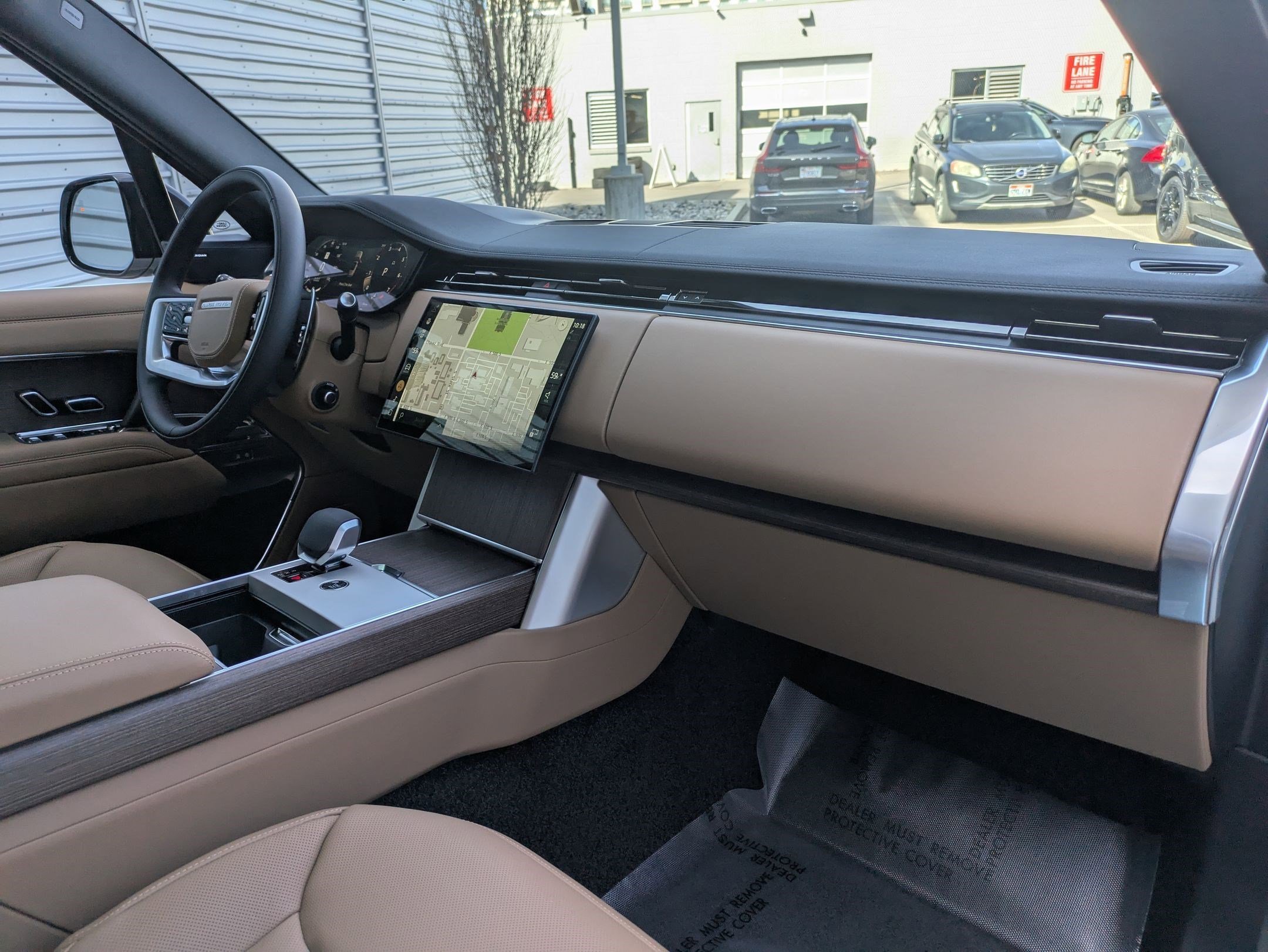 2026 Land Rover Range Rover SE - Photo 33
