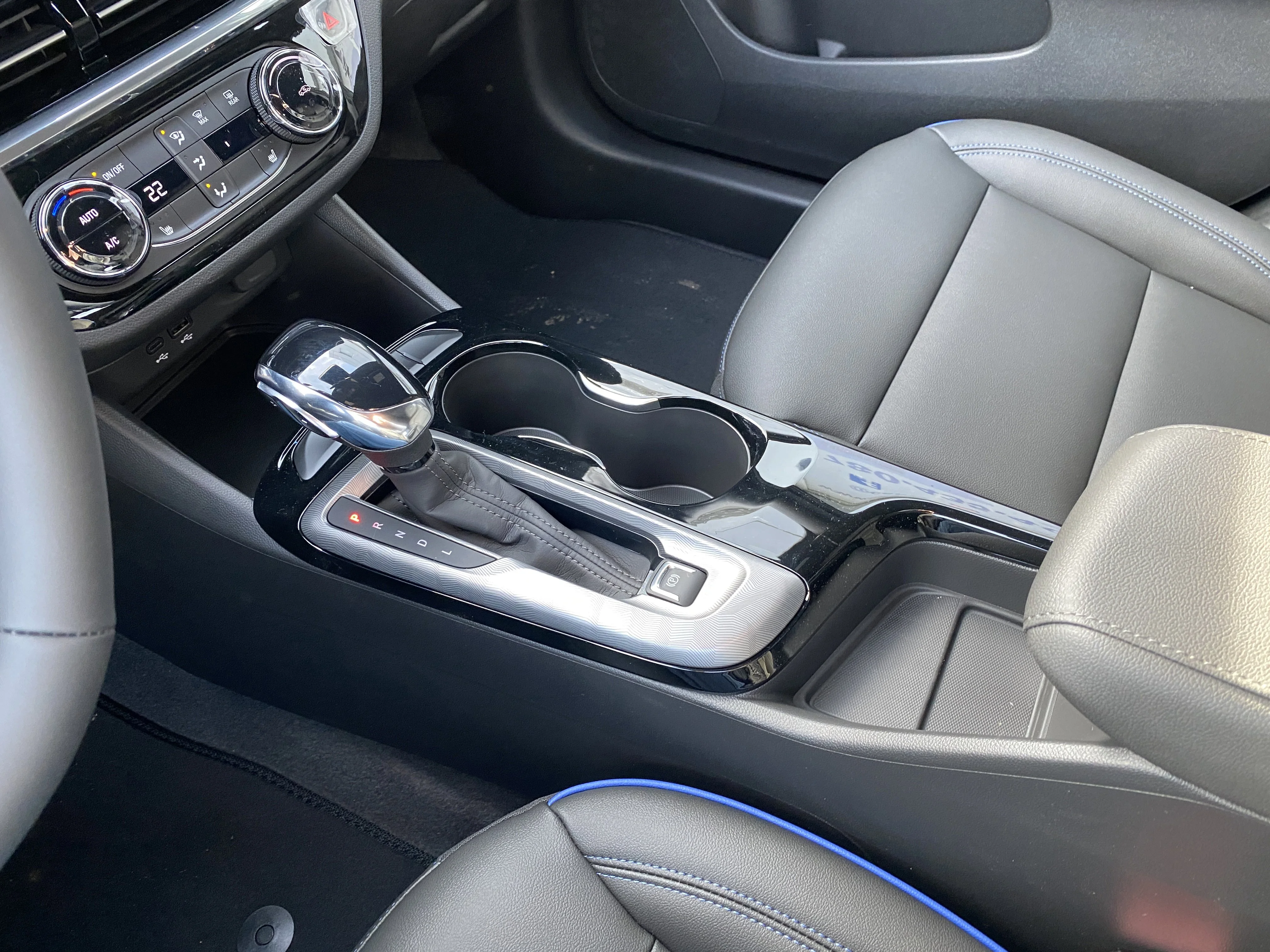 New 2026 EBONY TWILIGHT METALLIC Buick Sport Touring image 22