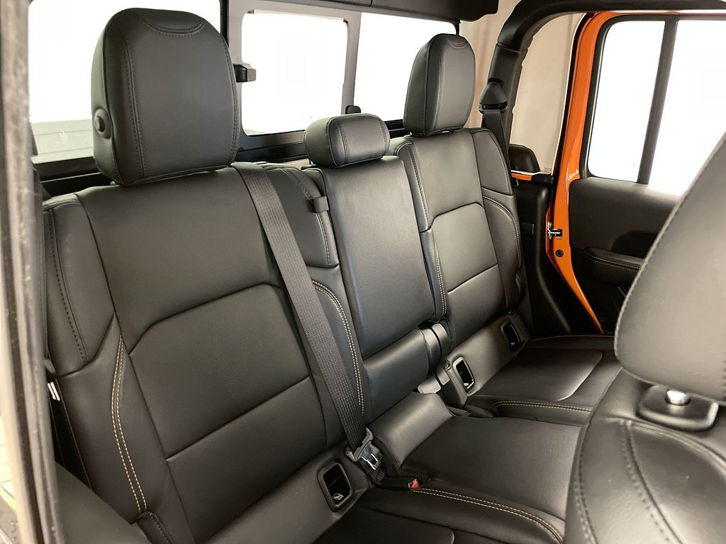 Certified Used 2025 Orange Jeep High Tide image 27