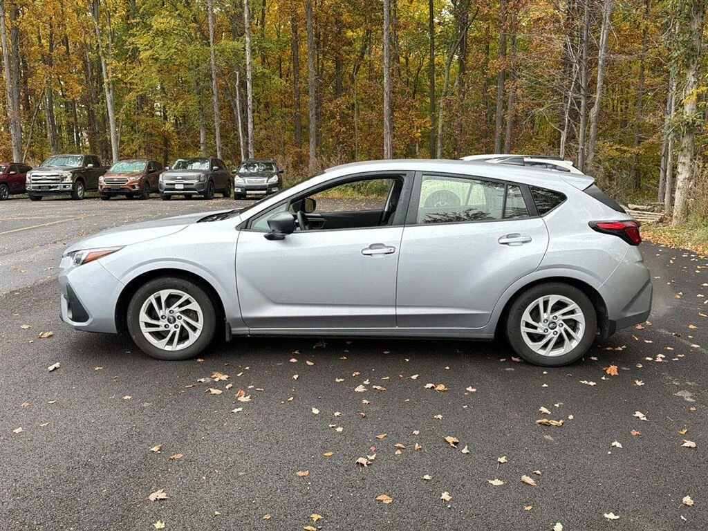Used 2024 Ice Silver Metallic Subaru Base image 11