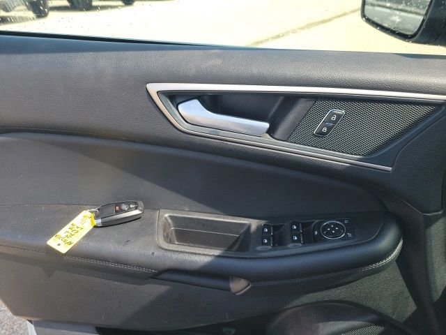 Used 2024 White Ford SEL image 13
