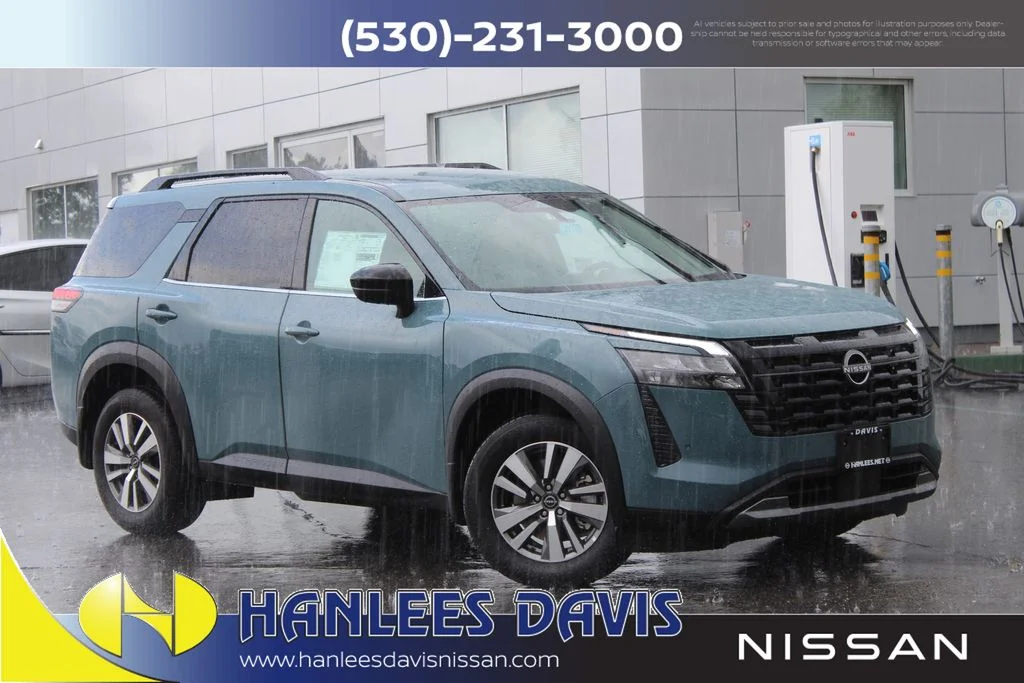 2026 Nissan Pathfinder SL 4WD's photo