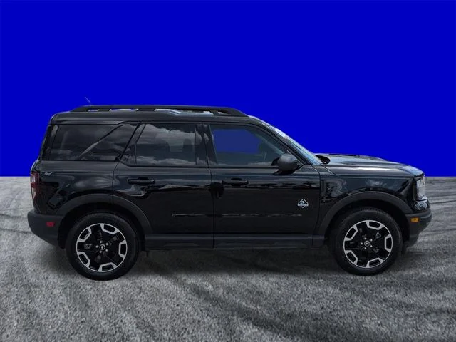 Certified Used 2023 Black Ford Outer Banks image 3