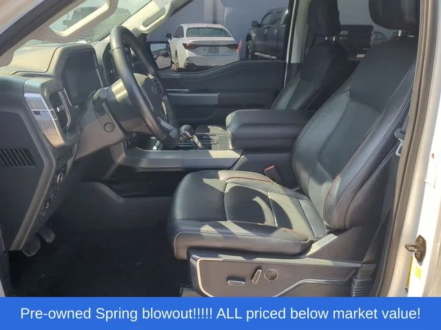 Used 2022 White Ford Lariat image 24