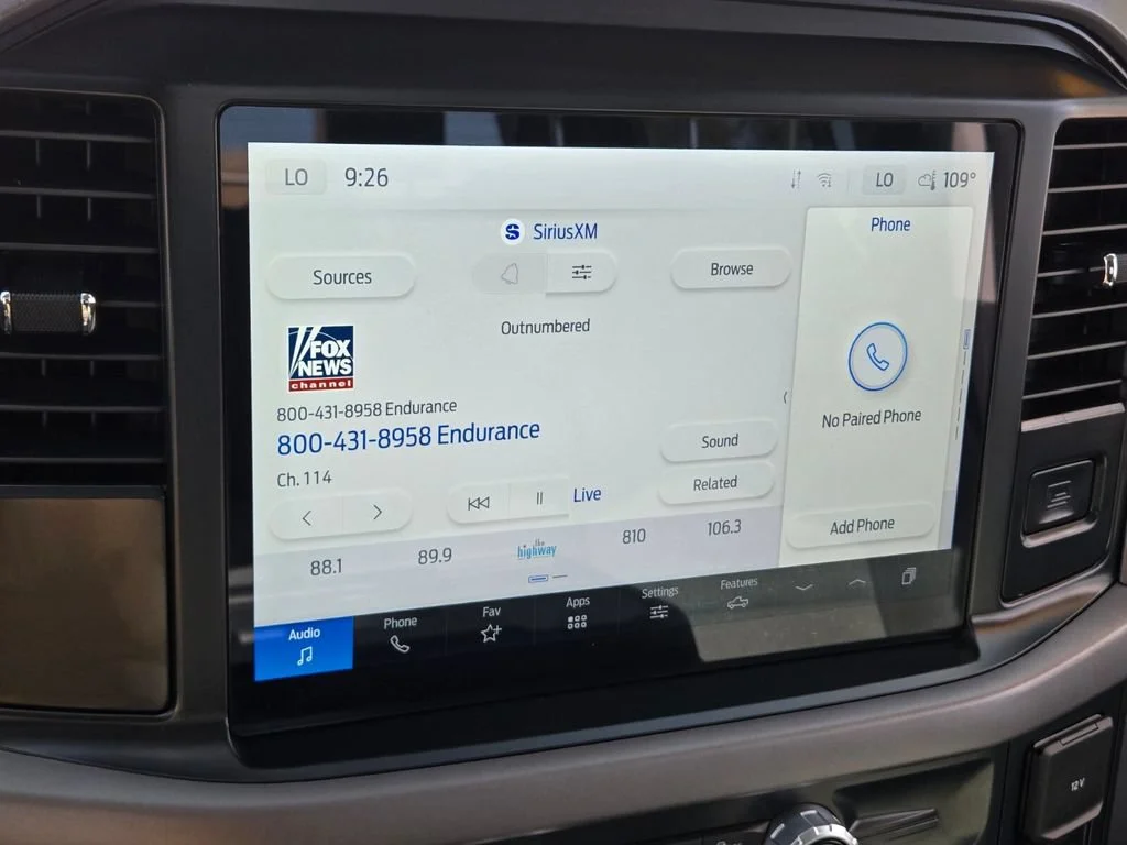 Used 2025 Iconic Silver Met Ford XLT image 19