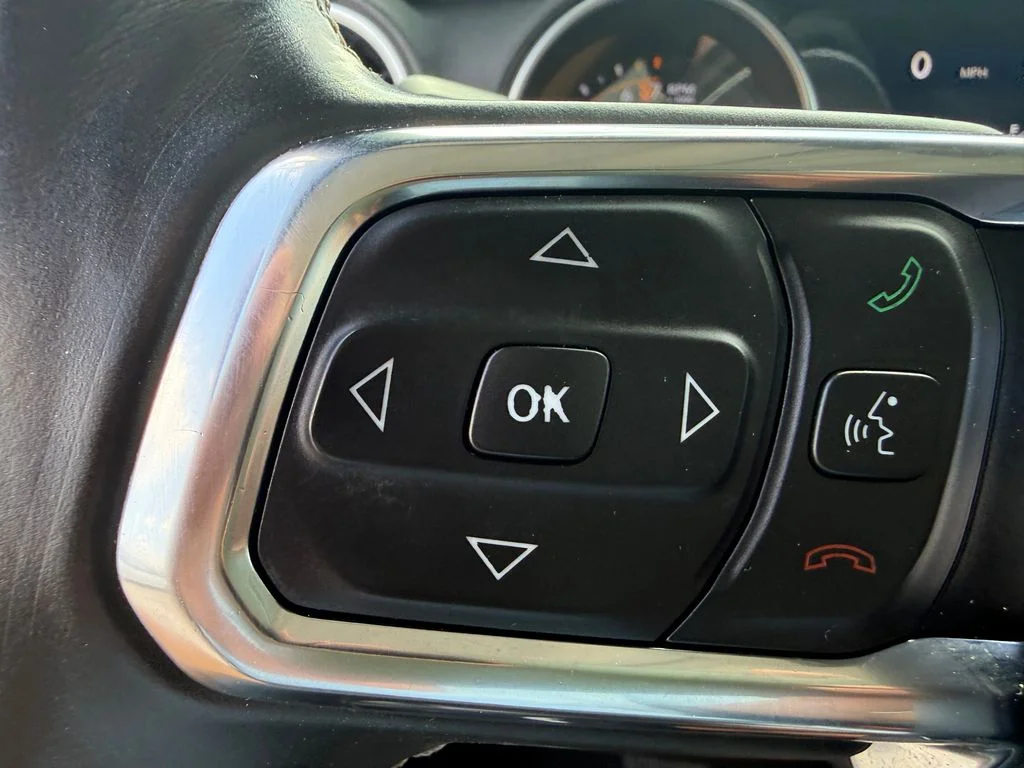 Used 2018 Black Jeep Unlimited Sahara image 18