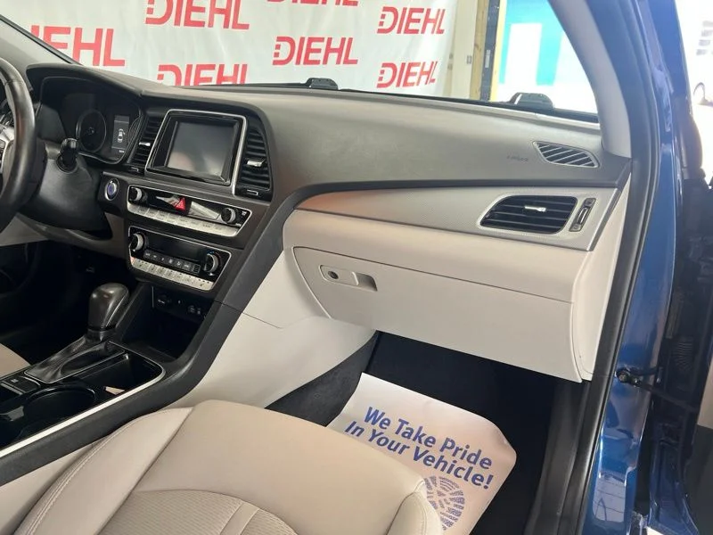 Used 2018 Blue Hyundai SEL+ image 13