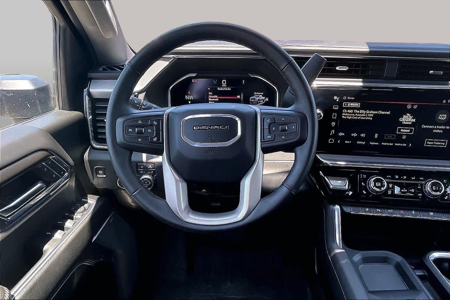 Used 2024 Onyx Black GMC Denali DRW image 6
