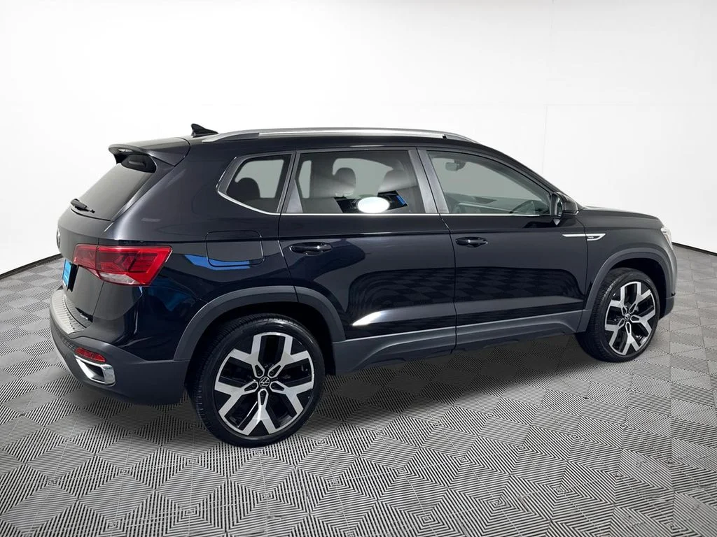 Used 2022 Black Volkswagen 1.5T SEL image 9