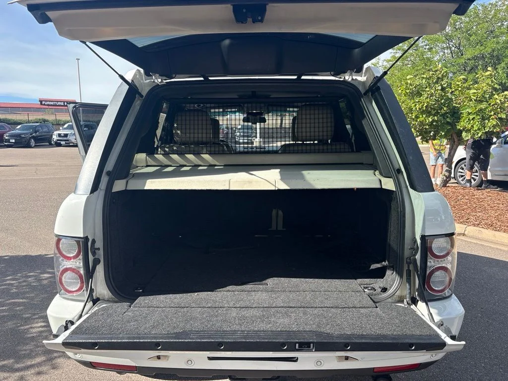 Used 2011  Land Rover Supercharged image 21