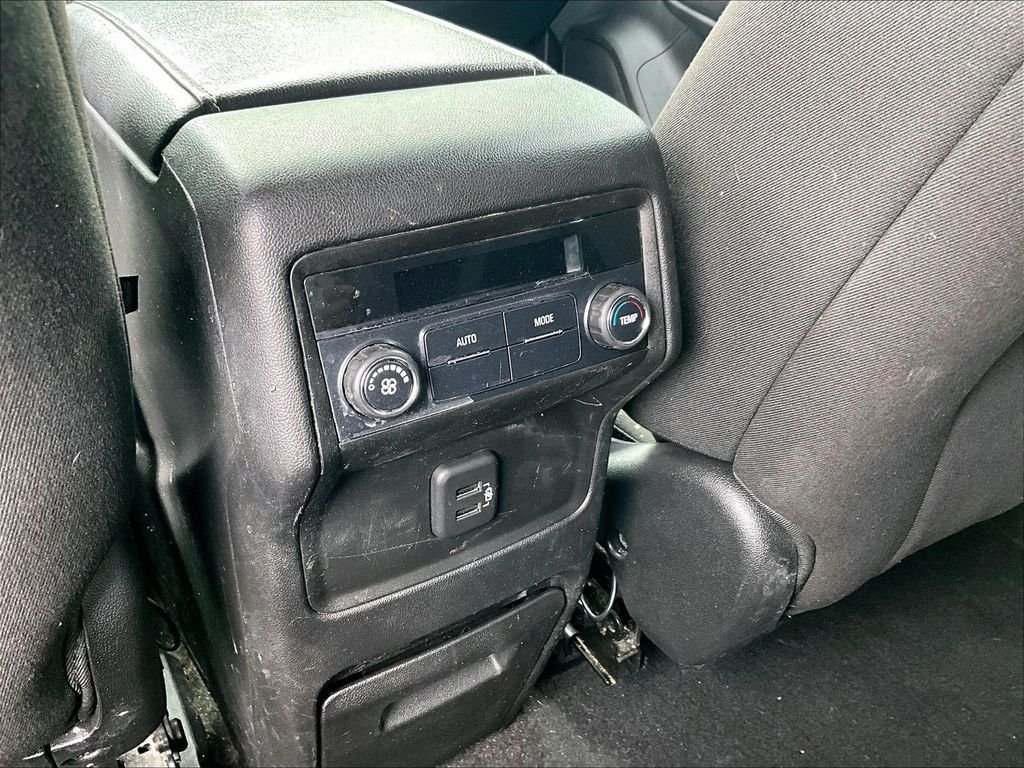 Used 2019 Quicksilver Metallic GMC SLE-1 image 28