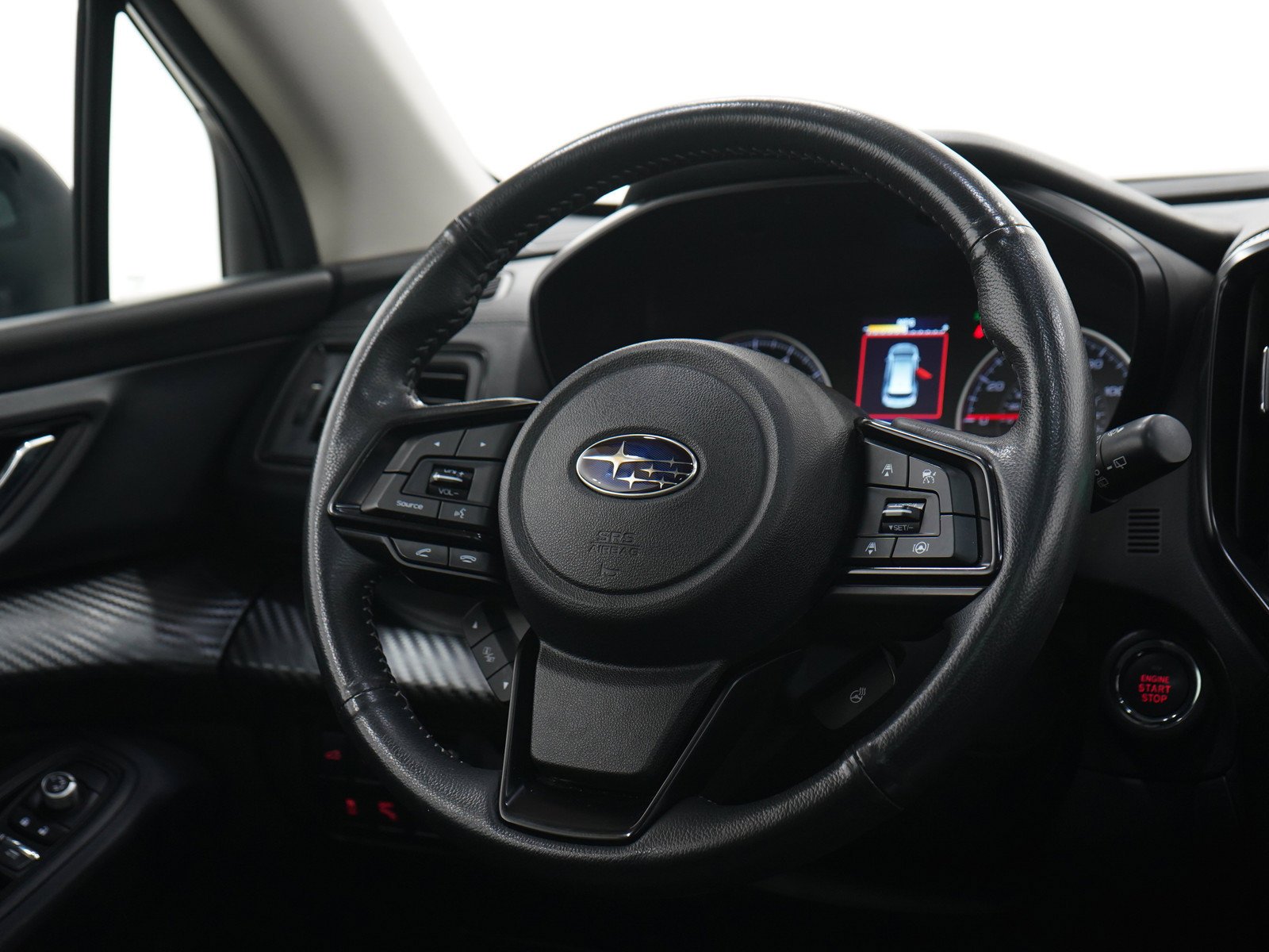 Used 2022 Ice Silver Metallic Subaru Onyx Edition image 14