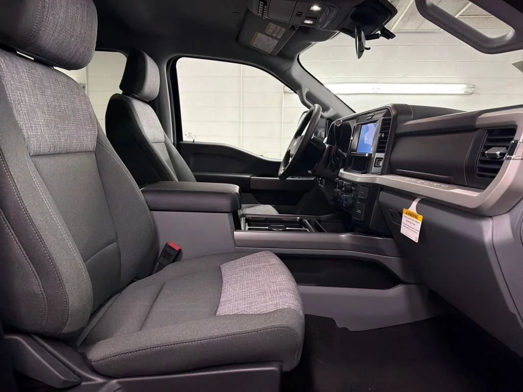 New 2026 Blue Ford XLT Tremor image 26