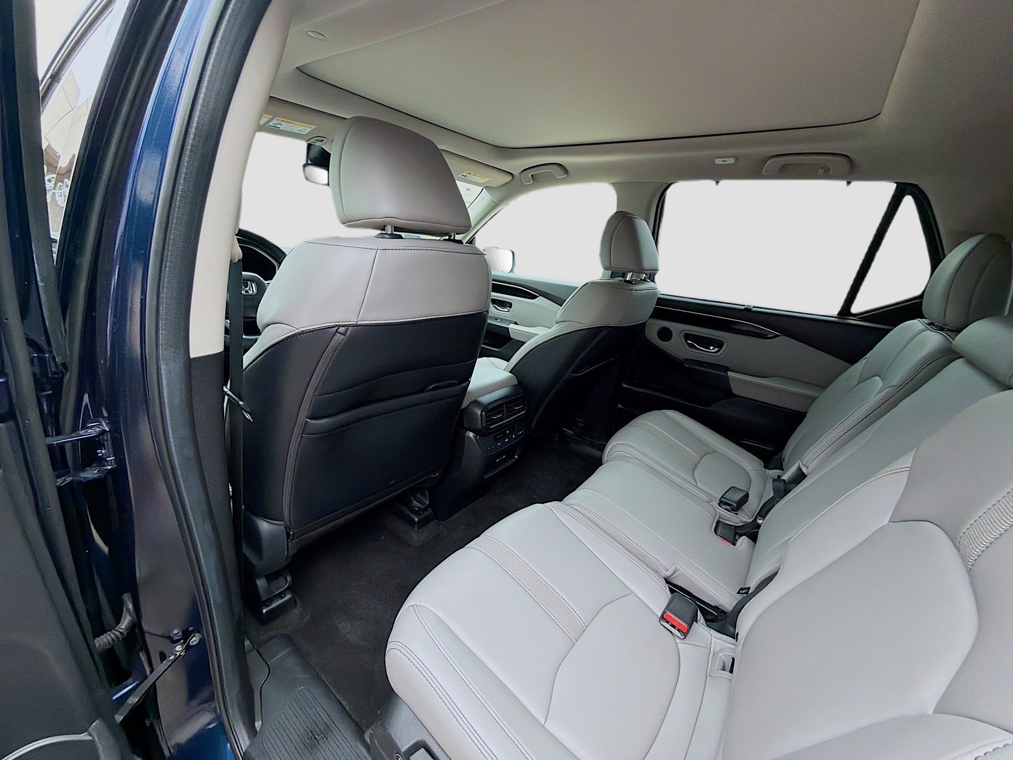 2024 Honda Pilot Touring - Photo 25