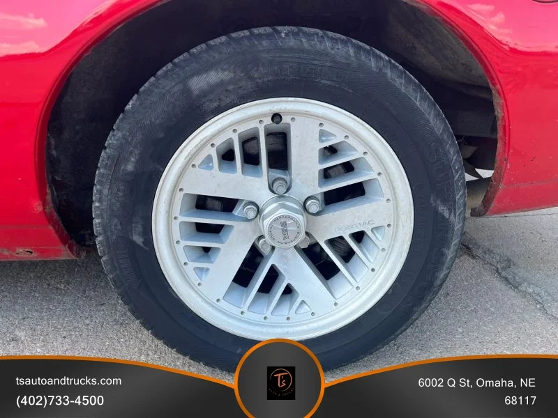 Used 1990 Red Pontiac Formula 2D Coupe image 11