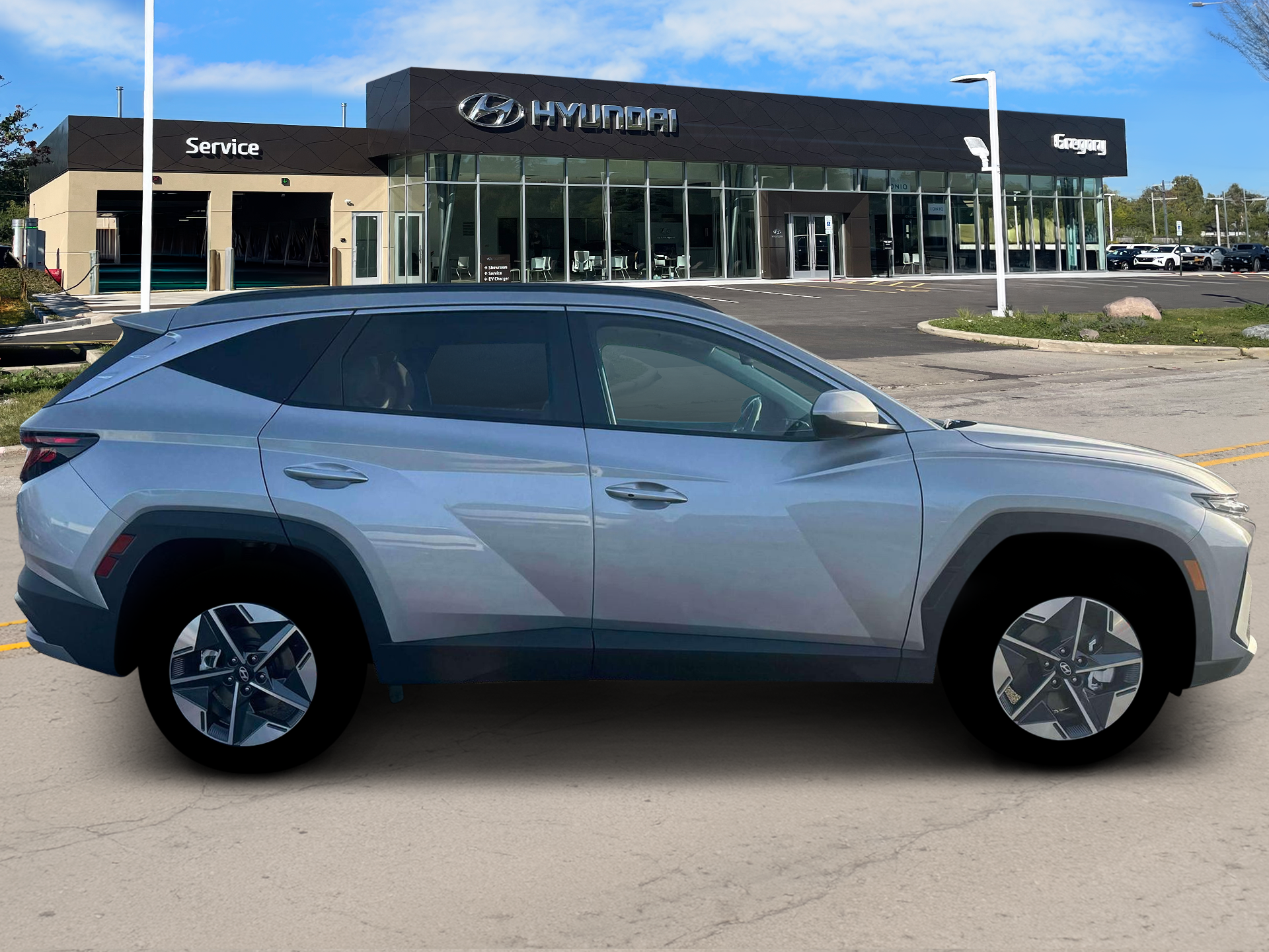 New 2026 Silver Hyundai SEL AWD image 9