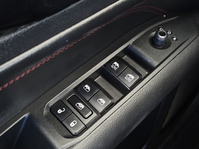 2025 Jeep Compass Trailhawk - Photo 24