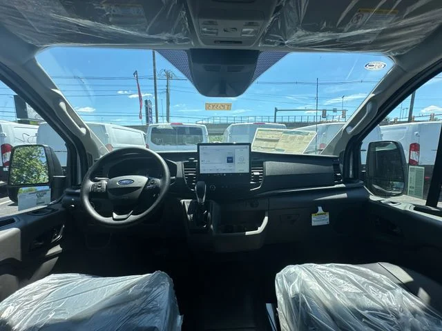New 2026 Oxford White Ford Cargo Van image 19