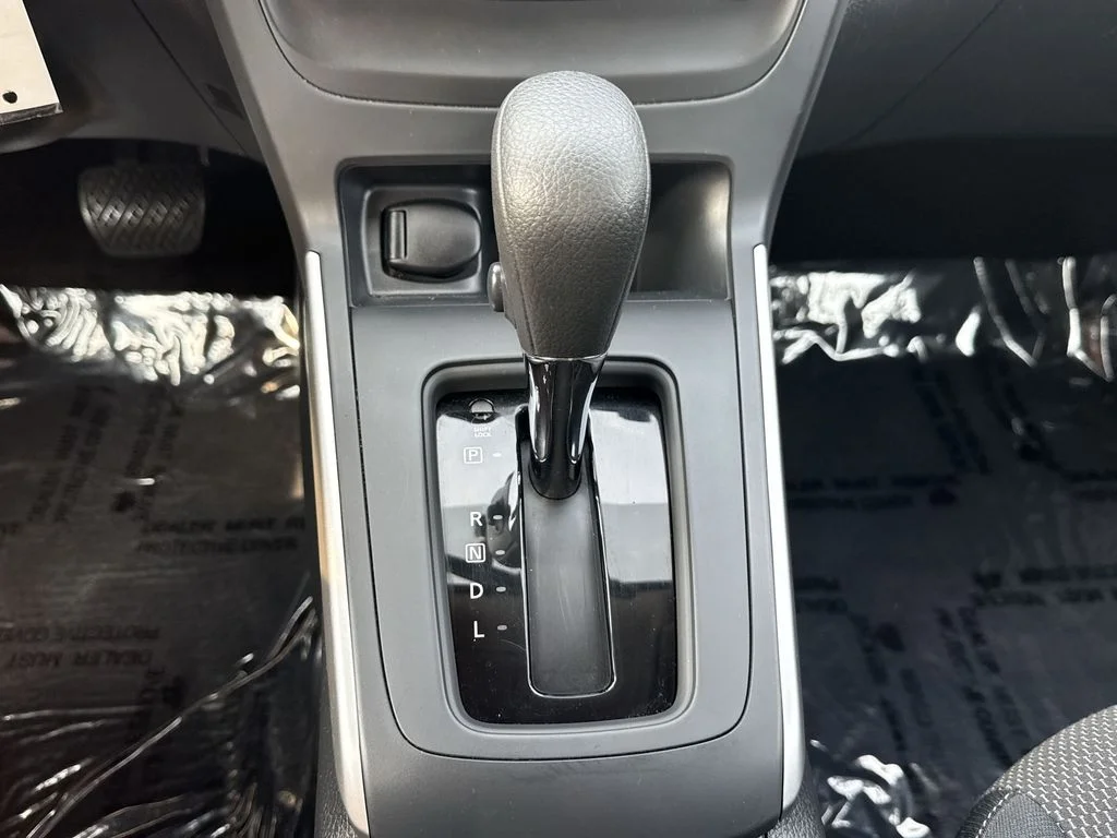 Used 2016 White Nissan S image 18